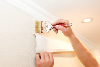 Pose de papier peint à Riboux — revêtements muraux et toiles de verre